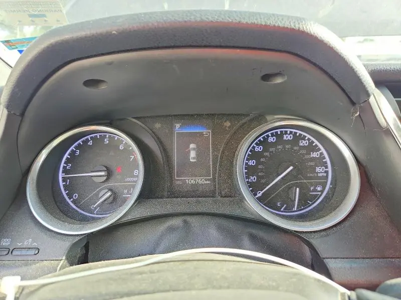 2018 TOYOTA CAMRY SE  
