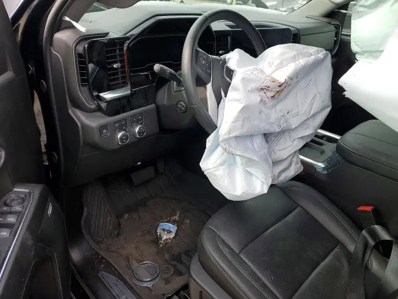 2024 GMC SIERRA K1500 SLT  