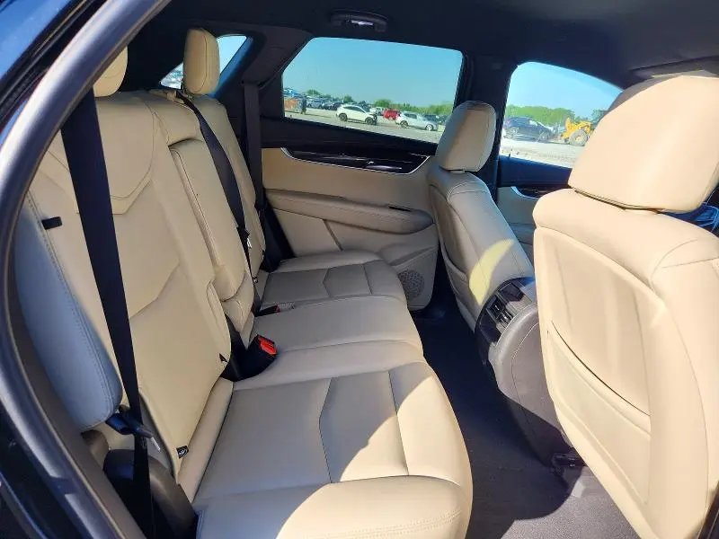 2019 CADILLAC XT5   