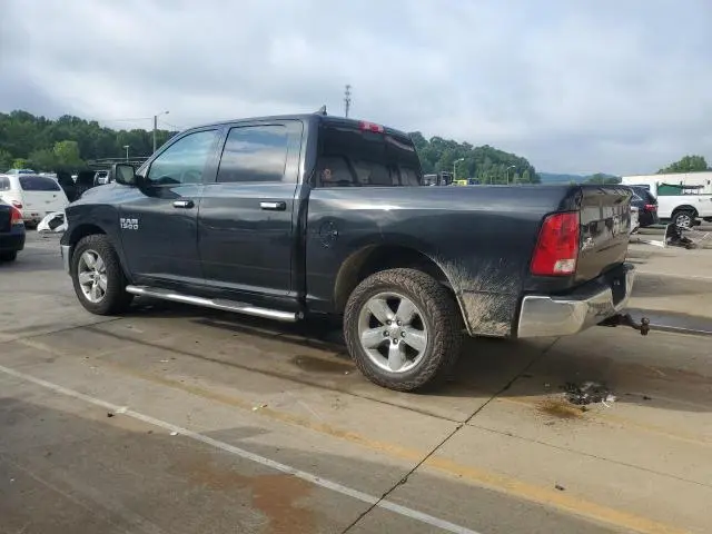 2017 RAM 1500 SLT  
