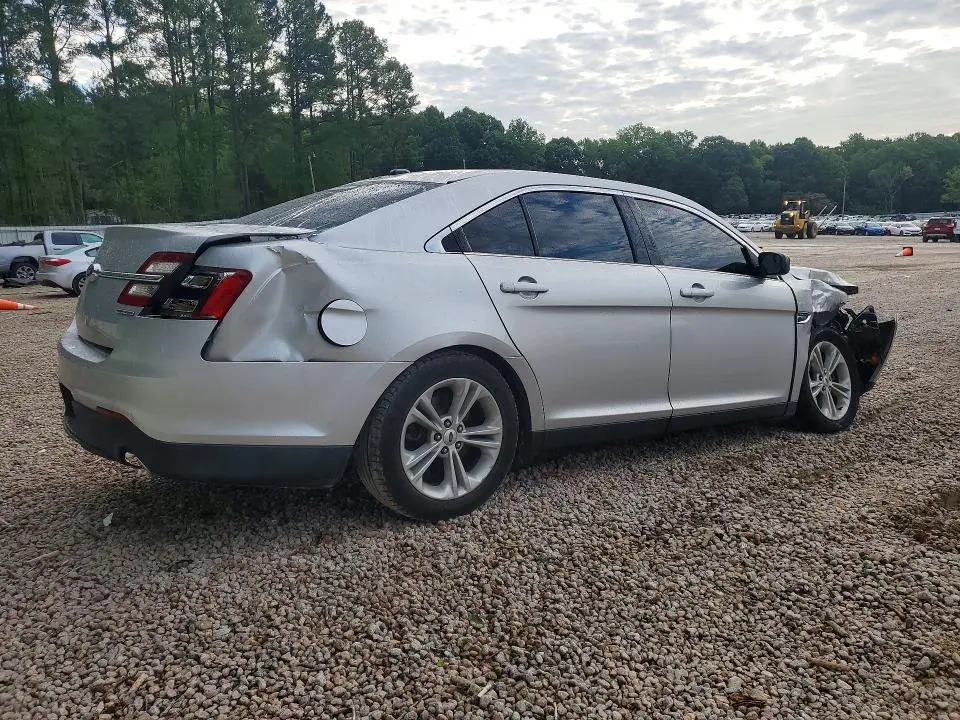 2017 FORD TAURUS SE  
