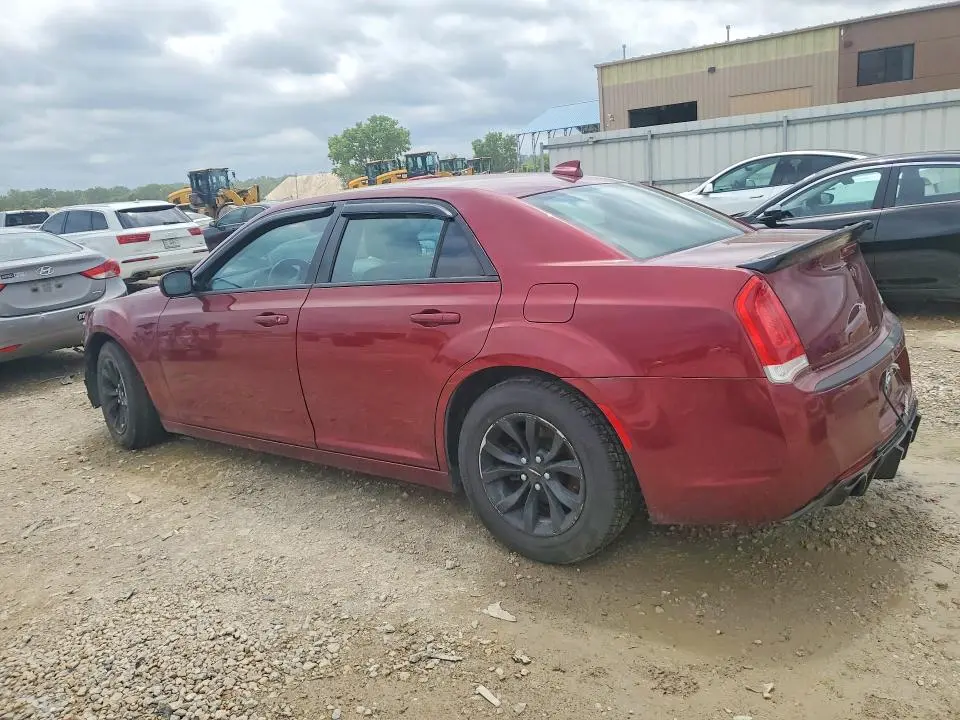 2015 CHRYSLER 300 LIMITED  