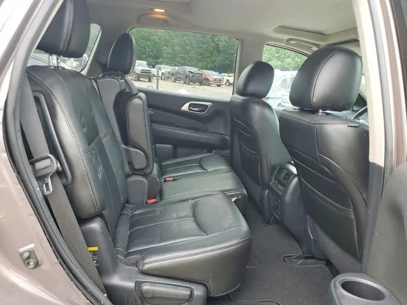 2013 NISSAN PATHFINDER S  