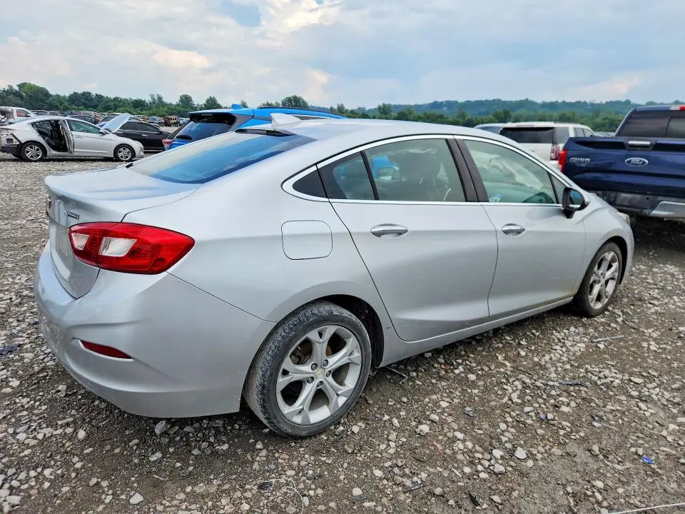 2017 CHEVROLET CRUZE PREMIER  