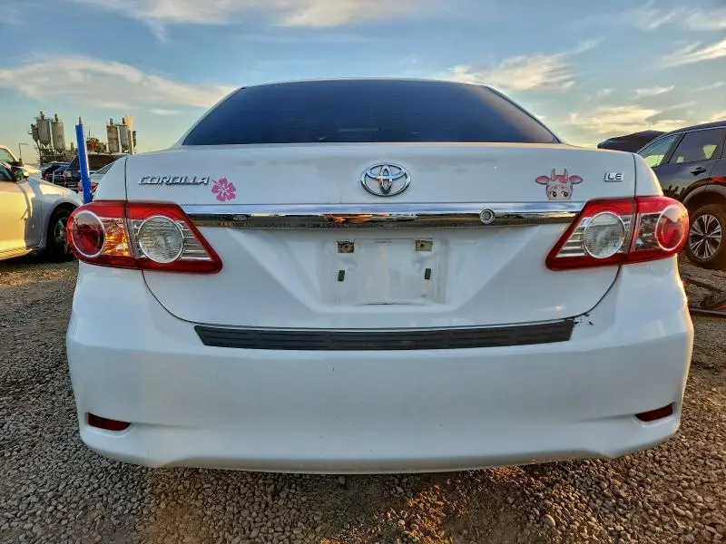 2013 TOYOTA COROLLA BASE  