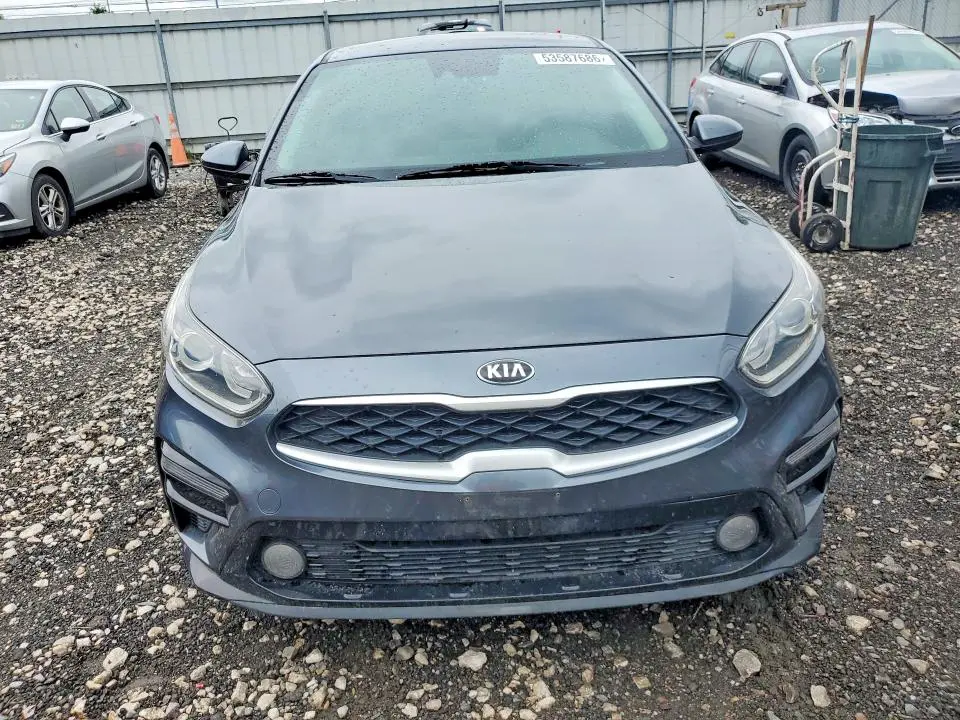 2021 KIA FORTE LXS  