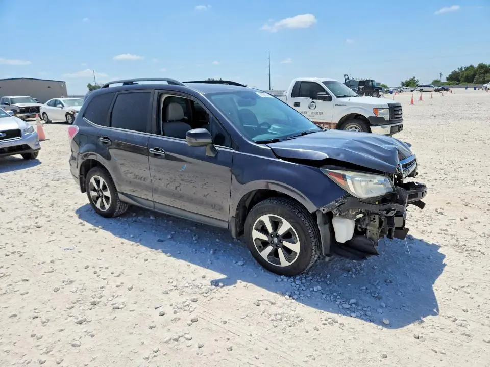 2017 SUBARU FORESTER 2.5I PREMIUM  