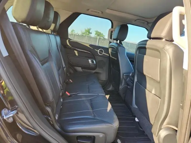 2019 LAND ROVER DISCOVERY SE  