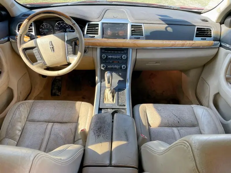 2011 LINCOLN MKS   