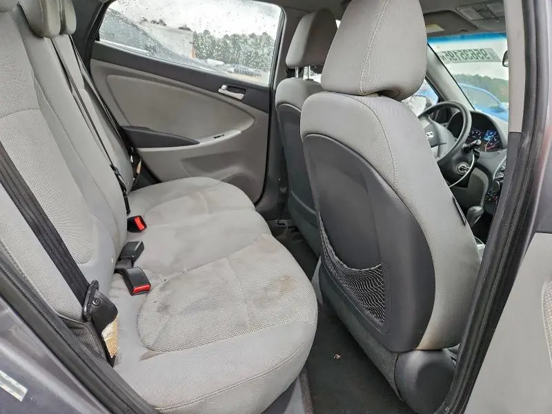 2014 HYUNDAI ACCENT GLS  