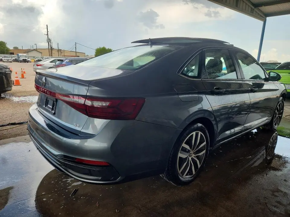2025 VOLKSWAGEN JETTA SE  