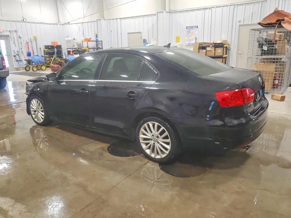 2013 VOLKSWAGEN JETTA TDI  
