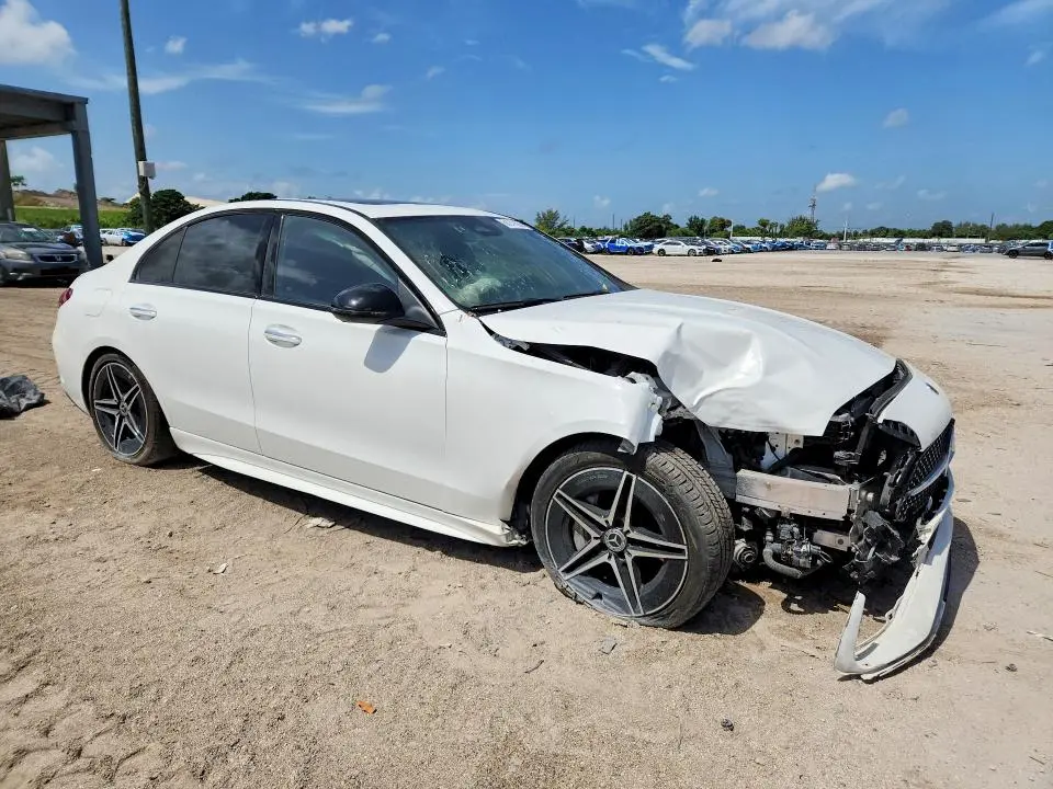 2023 MERCEDES-BENZ C 300  