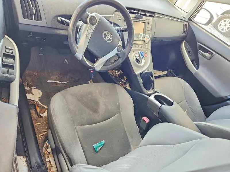 2013 TOYOTA PRIUS THREE  