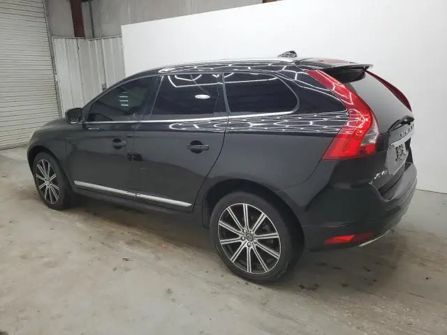 2016 VOLVO XC60 T5 PLATINUM  
