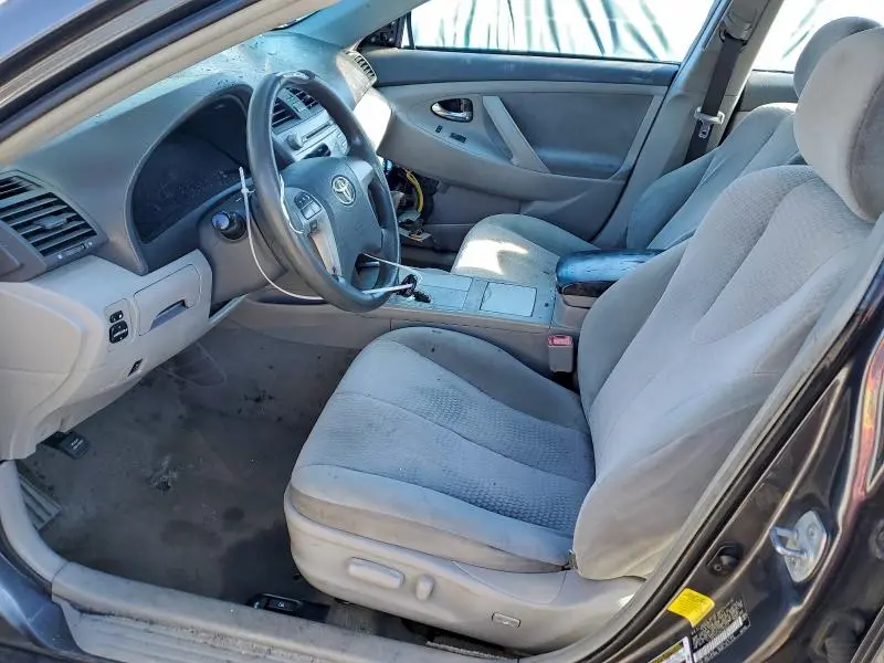2011 TOYOTA CAMRY BASE  