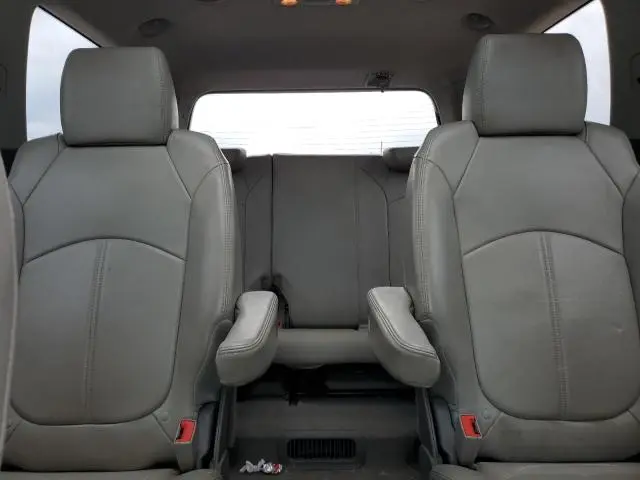 2013 GMC ACADIA SLT-1  