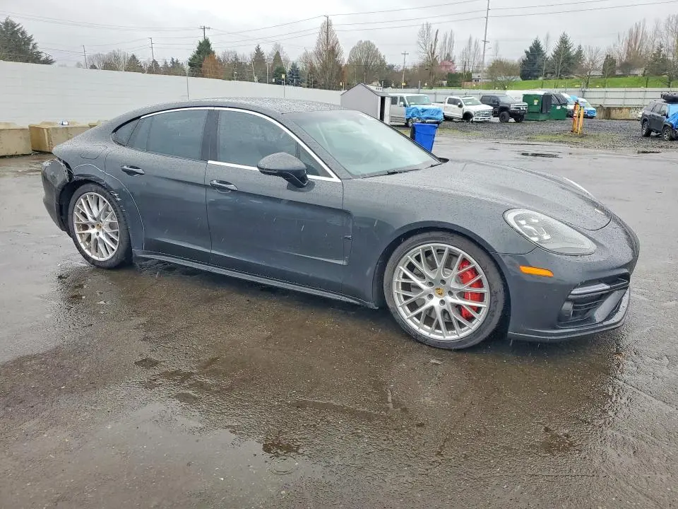 2017 PORSCHE PANAMERA TURBO  