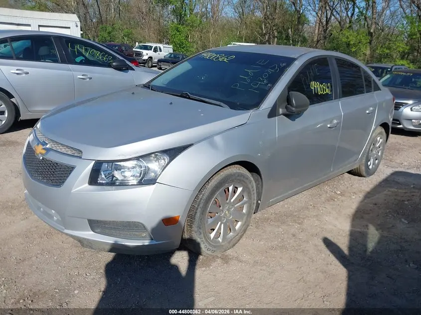 2011 CHEVROLET CRUZE LS