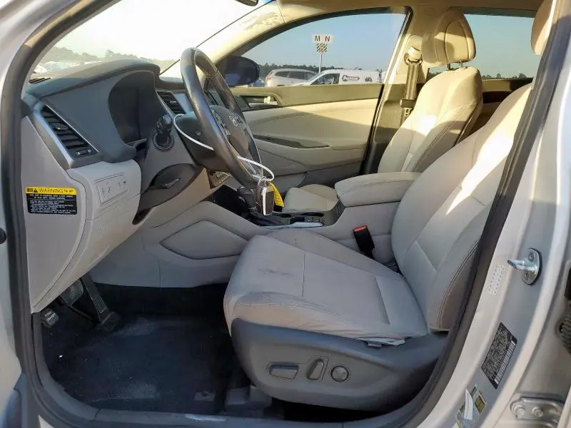 2018 HYUNDAI TUCSON VALUE  