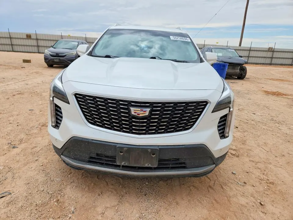 2020 CADILLAC XT4 PREMIUM LUXURY  