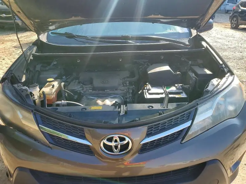 2013 TOYOTA RAV4 LE  