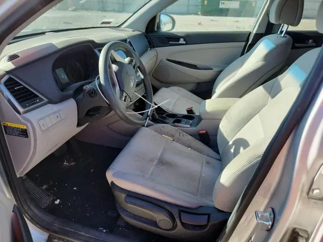 2018 HYUNDAI TUCSON SE  