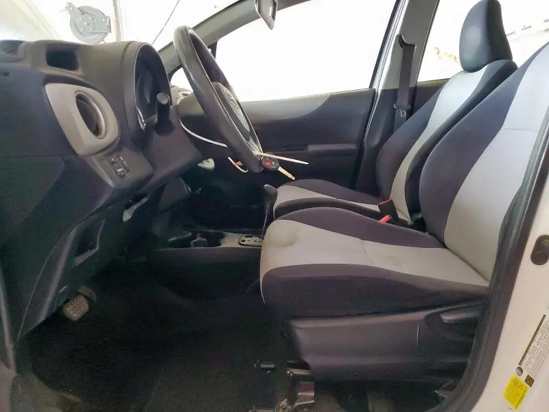 2014 TOYOTA YARIS