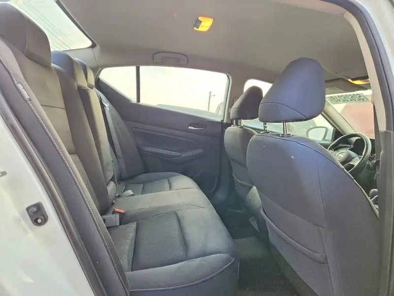 2019 NISSAN ALTIMA S  