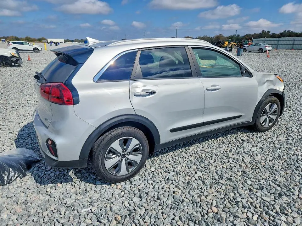 2021 KIA NIRO LX  