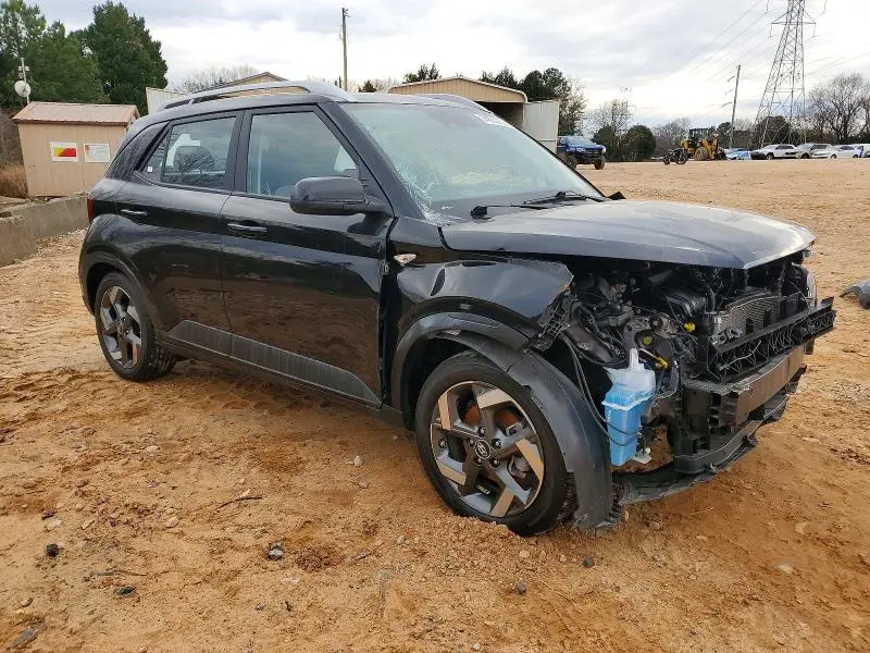 2024 HYUNDAI VENUE SEL  