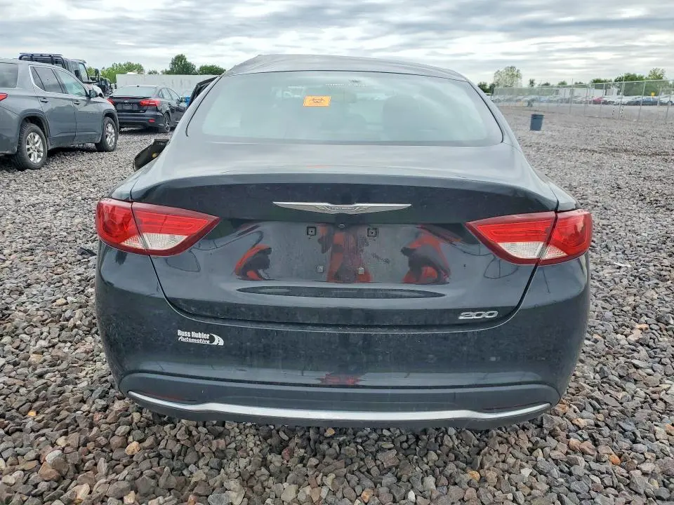 2016 CHRYSLER 200 LIMITED  