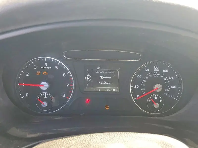 2016 KIA SORENTO LX  
