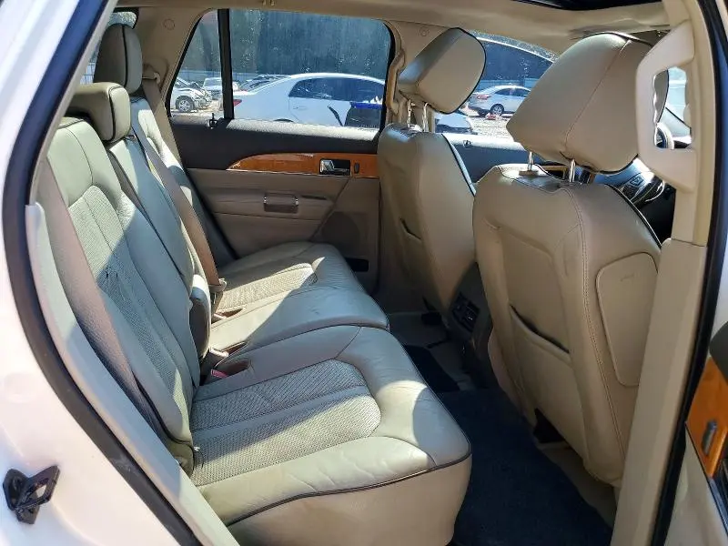 2013 LINCOLN MKX   