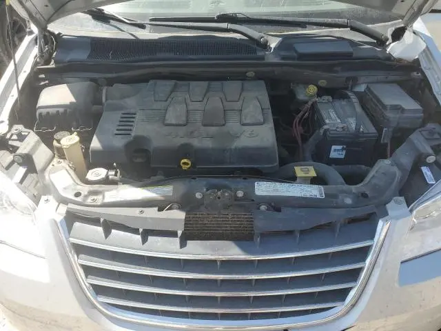 2010 CHRYSLER TOWN & COUNTRY TOURING  