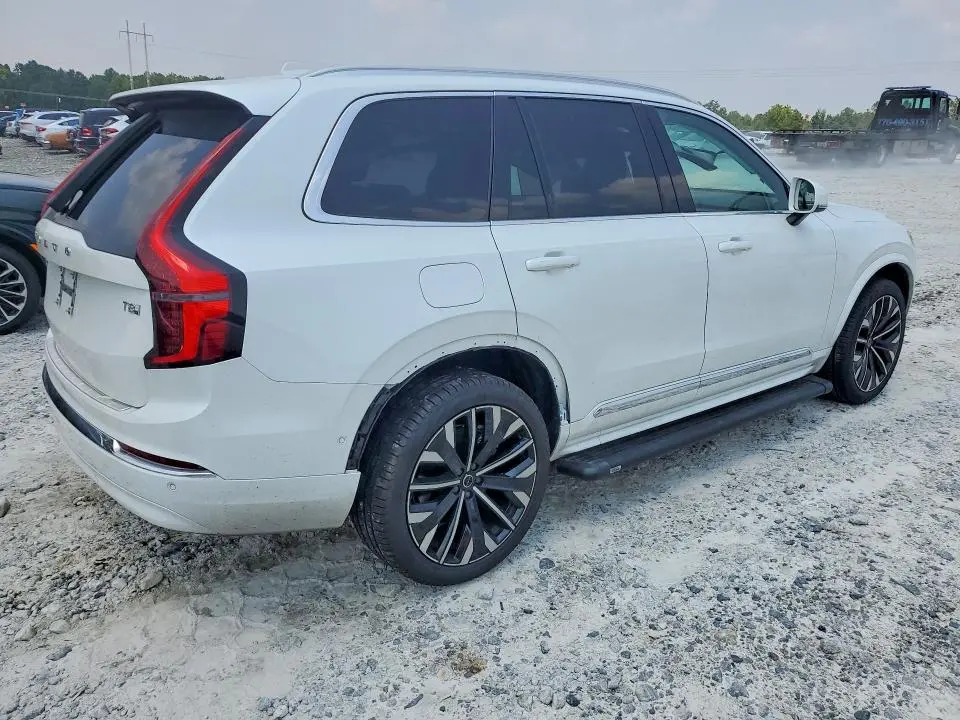 2025 VOLVO XC90 ULTRA  