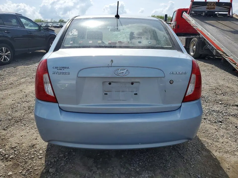 2011 HYUNDAI ACCENT   