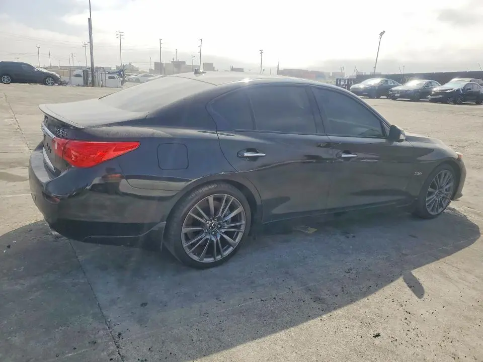 2016 INFINITI Q50 RED SPORT 400  