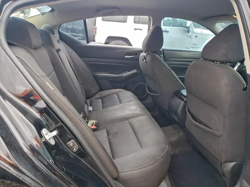 2019 NISSAN ALTIMA S  