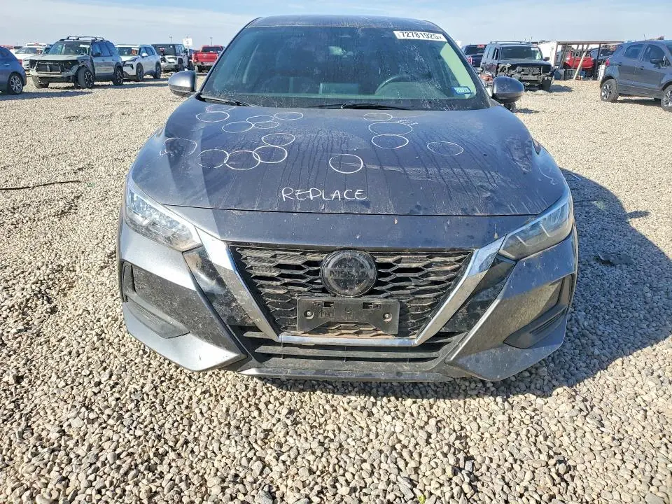 2021 NISSAN SENTRA SV  