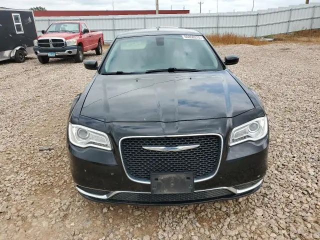 2017 CHRYSLER 300 LIMITED  