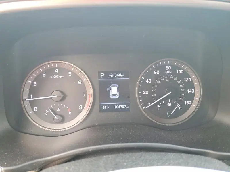 2019 HYUNDAI TUCSON SE  