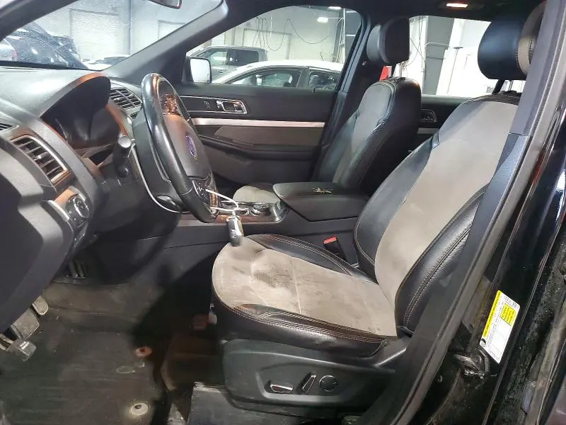 2017 FORD EXPLORER XLT  