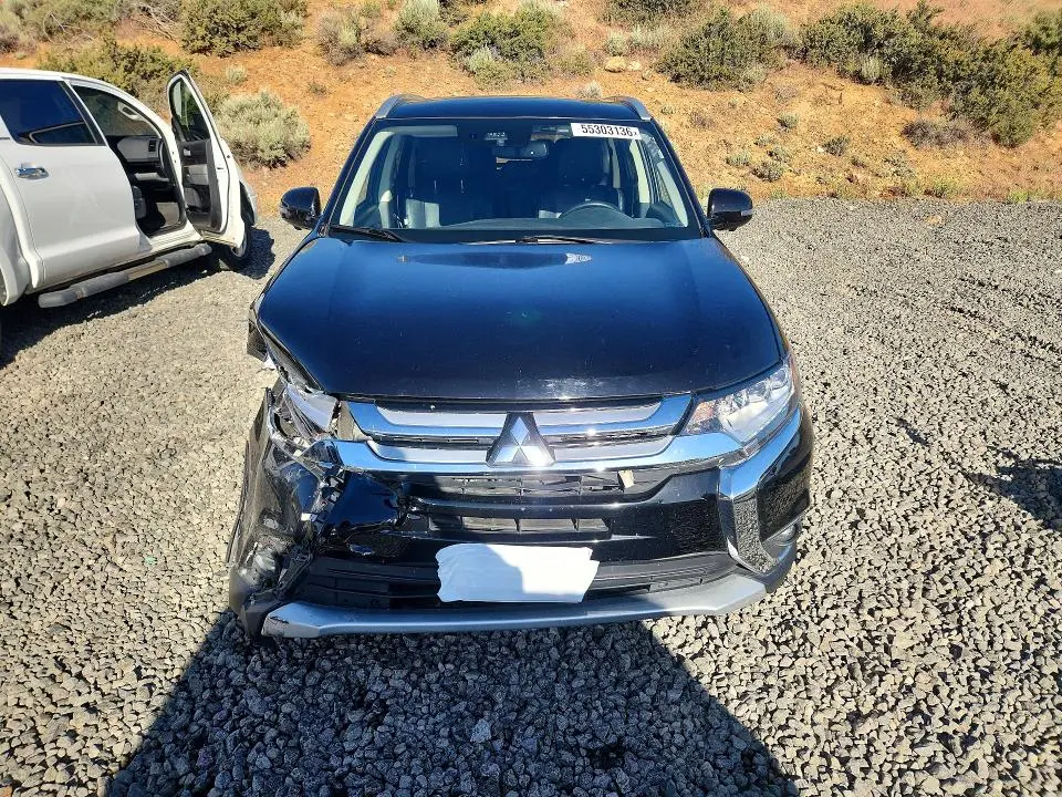 2017 MITSUBISHI OUTLANDER SE  