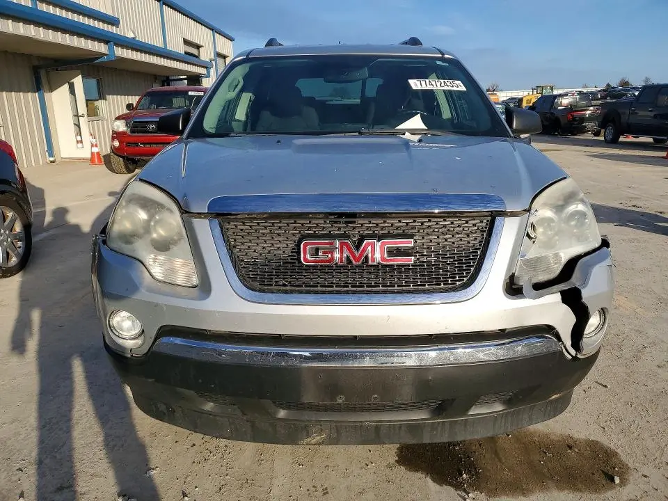 2011 GMC ACADIA SLE  