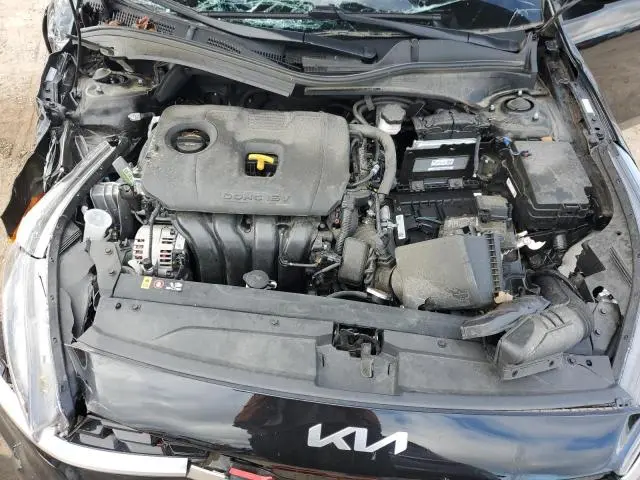 2023 KIA FORTE GT LINE  