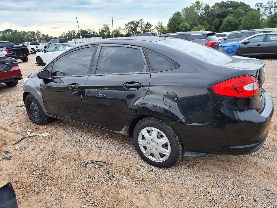 2013 FORD FIESTA S  