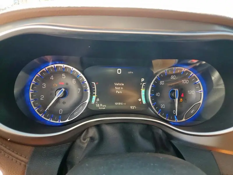 2018 CHRYSLER PACIFICA LIMITED  