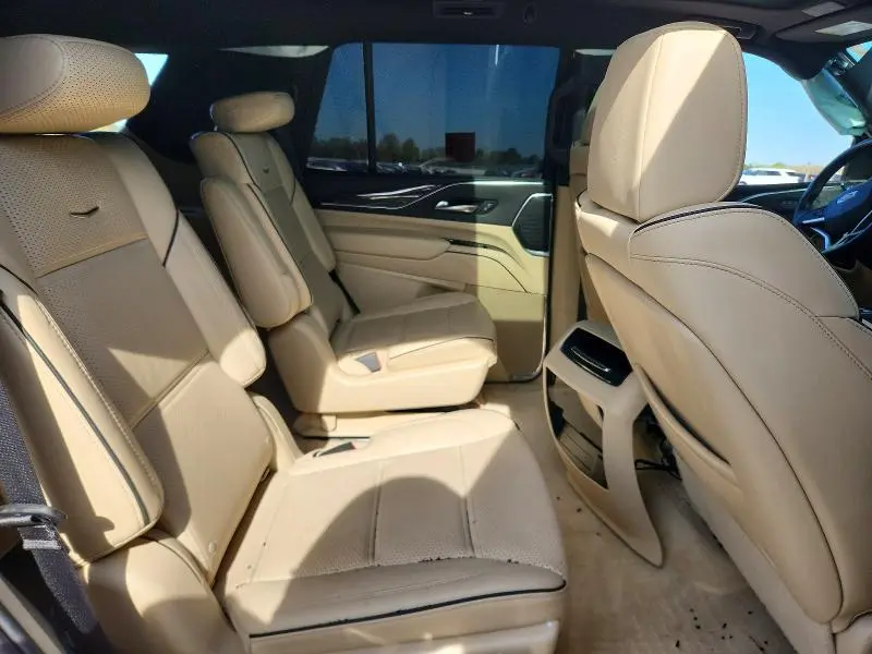 2022 CADILLAC ESCALADE PREMIUM LUXURY  