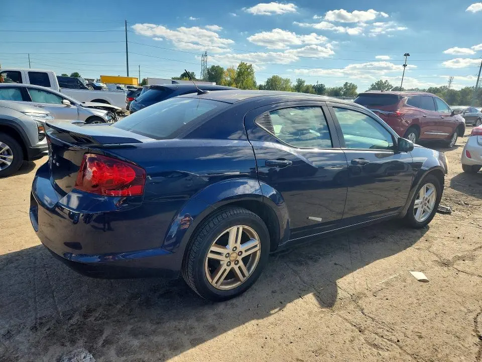 2014 DODGE AVENGER SE  